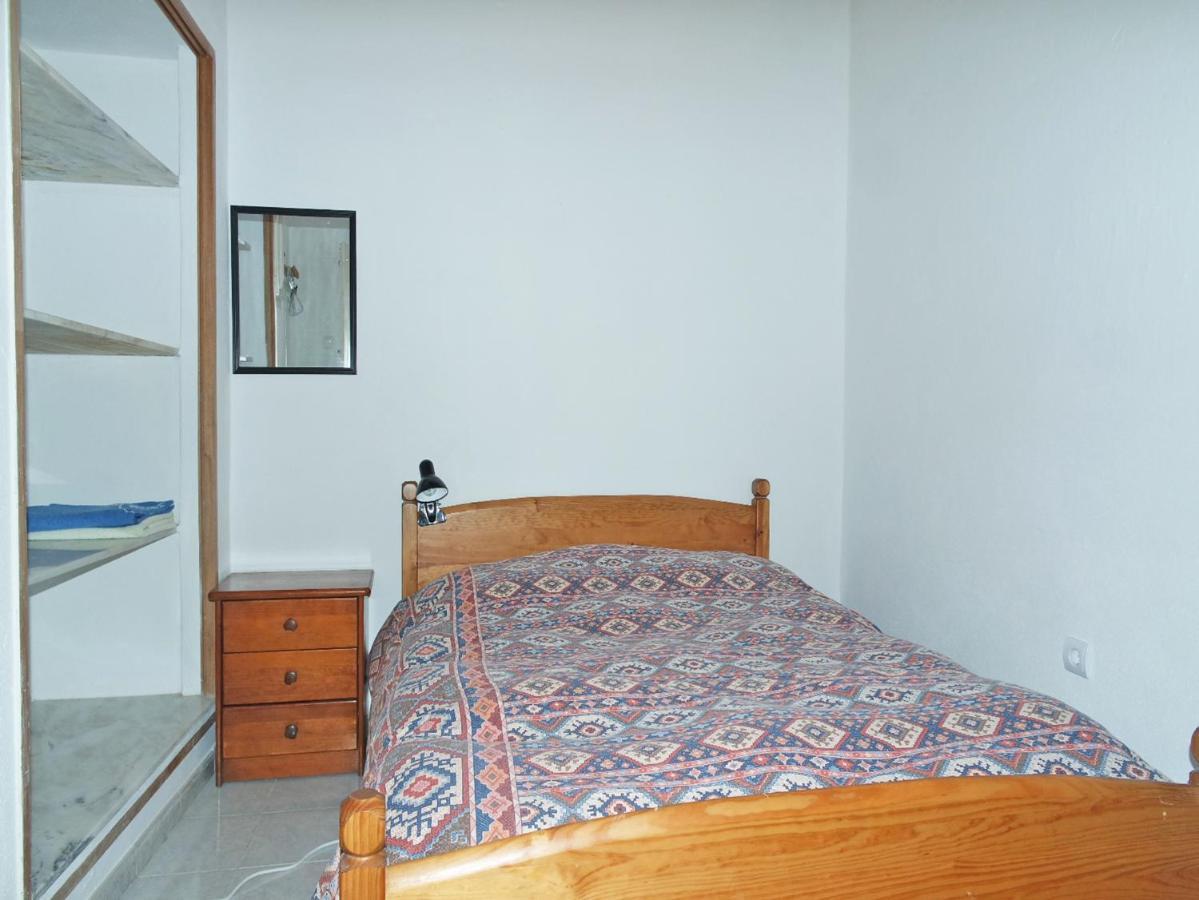 C01 - Blue Door City Apartment Лагос Екстериор снимка